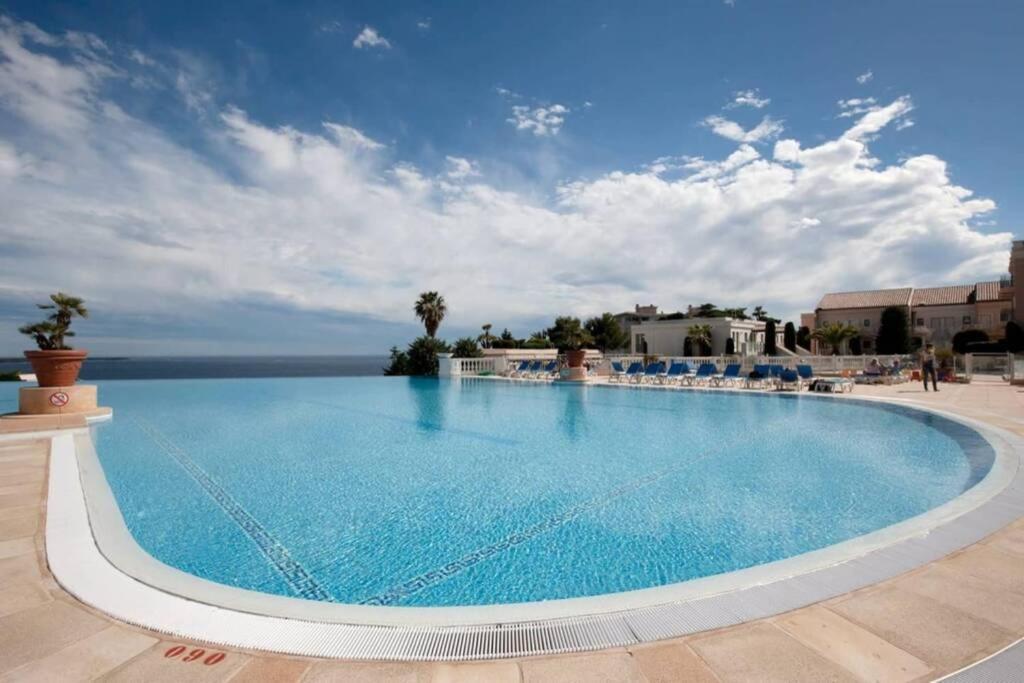 C036 Agreable Appartement Au Sein D'Une Belle Residence De Vacances Cannes Exterior foto