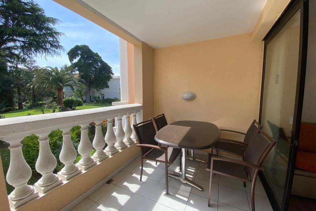 C036 Agreable Appartement Au Sein D'Une Belle Residence De Vacances Cannes Exterior foto